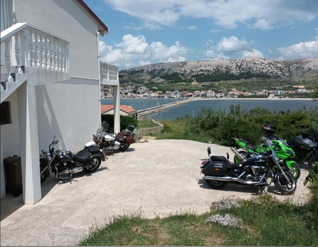 Apartments Verica Pag Town Exterior photo